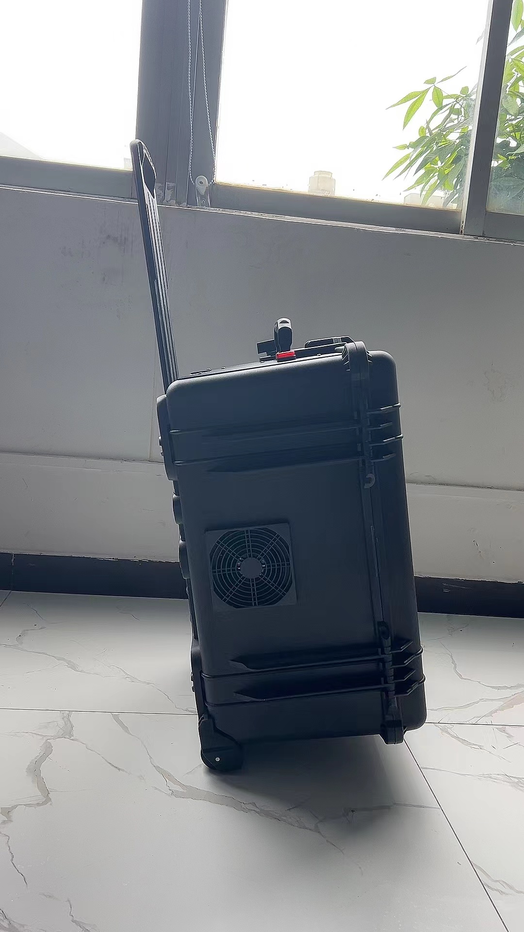 泽州手拉箱型移动通信干扰器